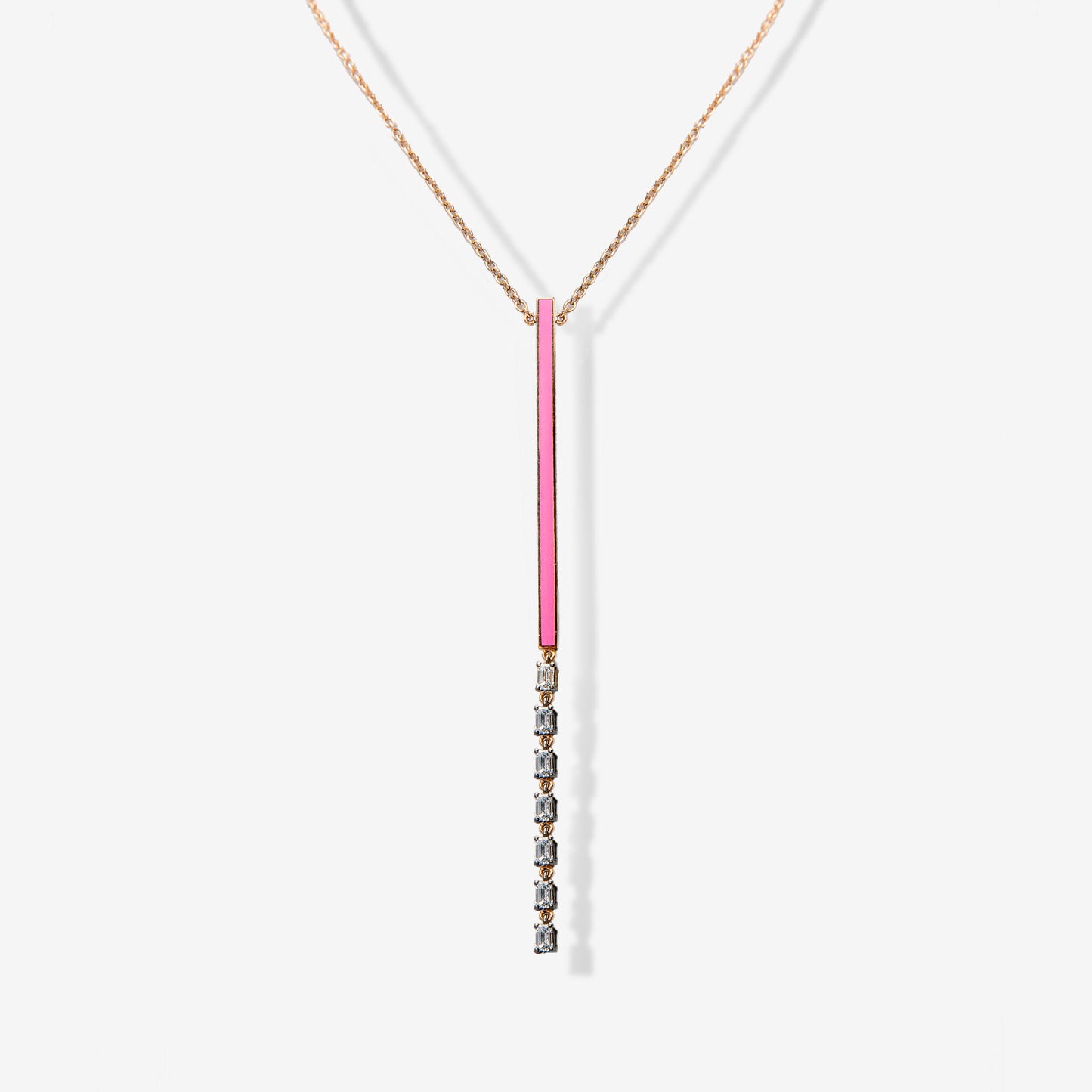 COLLANA IN ORO CON DIAMANTI E SMALTO