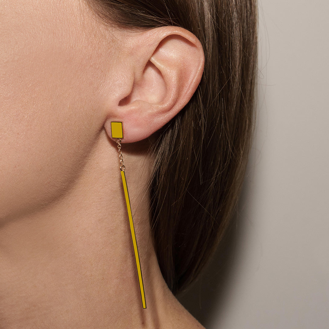 MUSTARD DROP - FLOATING EARRINGS