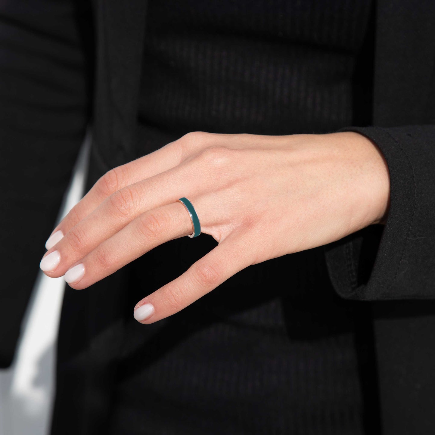 VERETTA IN ORO ROSA E SMALTO PETROLIO