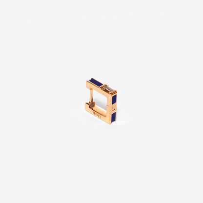 Square blue earring with diamond