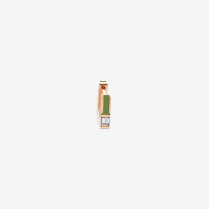 Square green earring with diamond