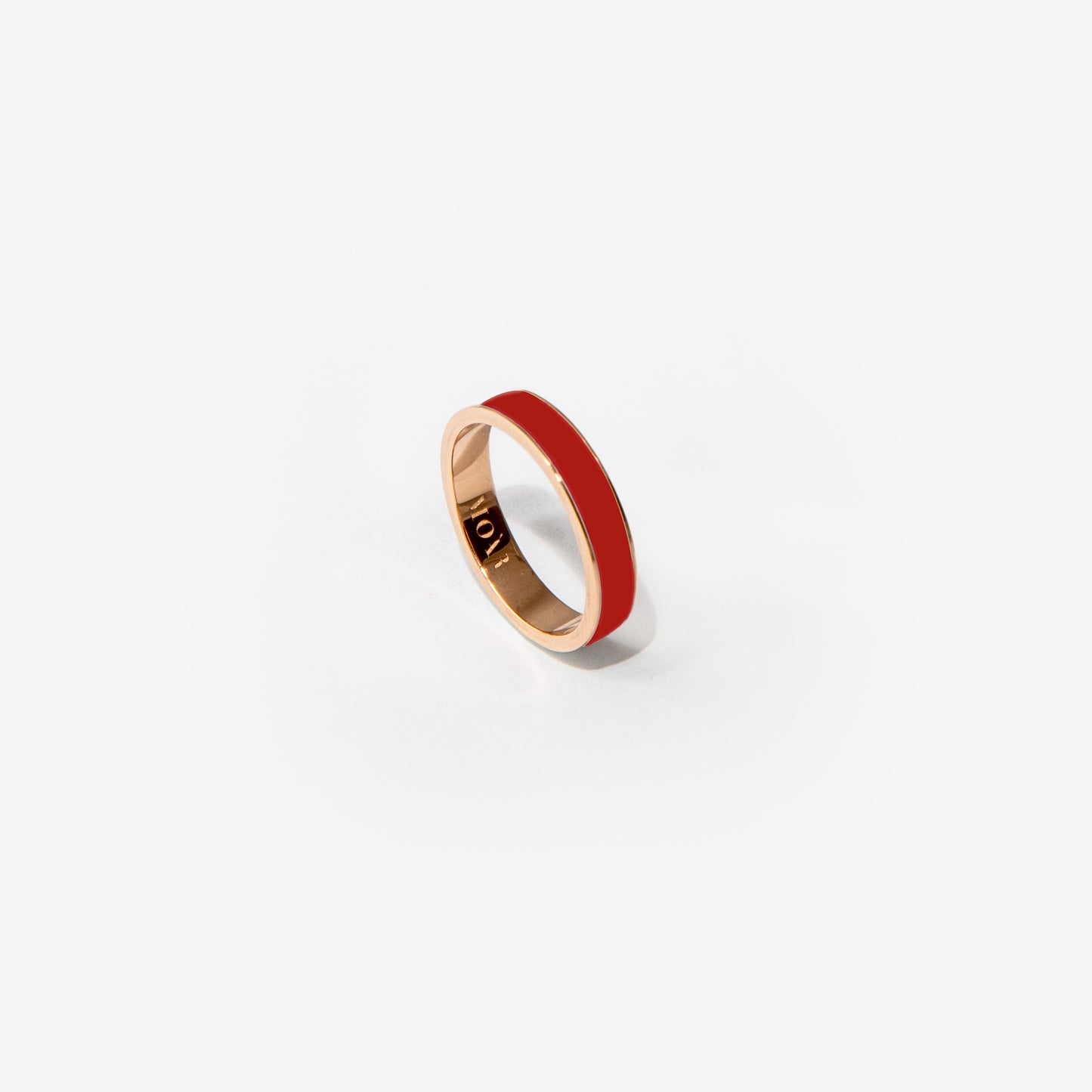 Rose gold band ring in burgundy enamel 