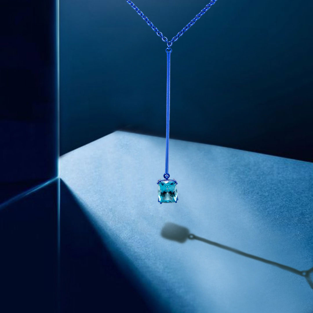 Blue necklace in gold and silver