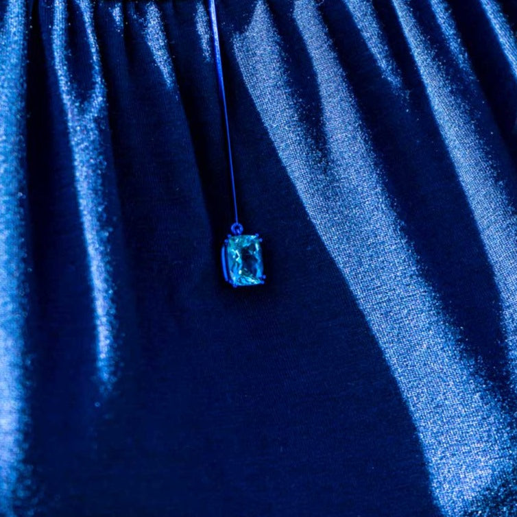 Blue necklace in gold and silver