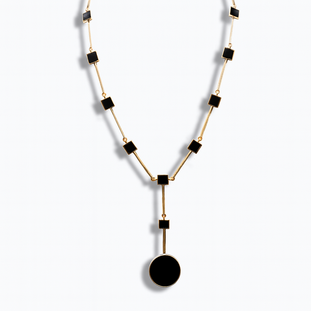 Collana in oro rosa e pietre nere