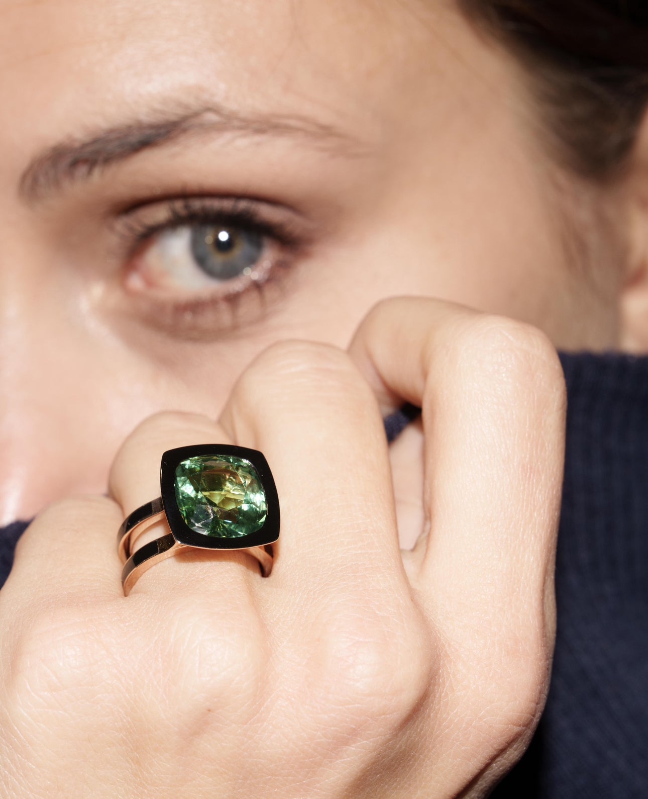 ANELLO CON TORMALINA VERDE