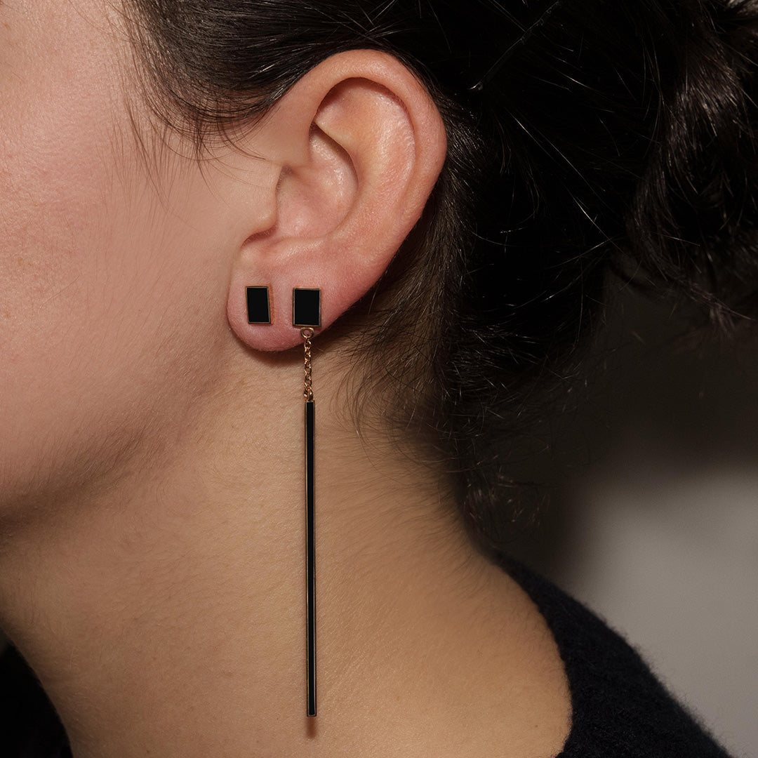 DROP + BLACK RECTANGLE - FLOATING EARRINGS
