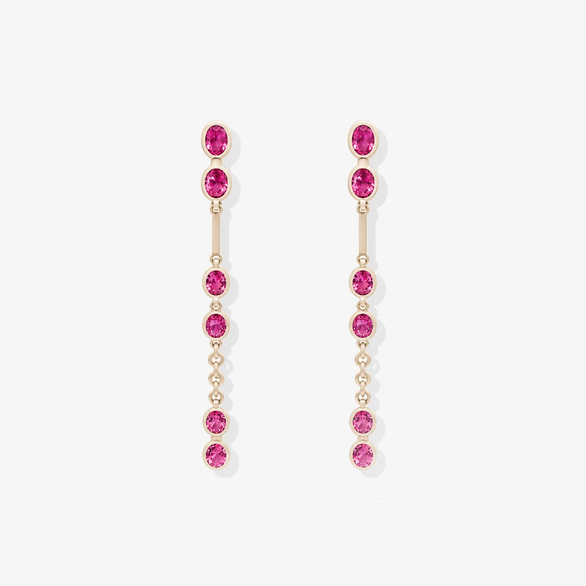 Orecchini Pendenti in Oro Rosa 18 kt con Coating Bianco e Zaffiri Naturali