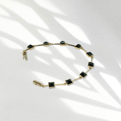 Bracciale in oro con onici naturali